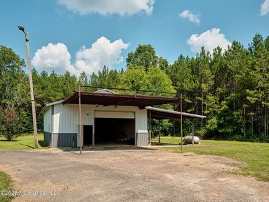 If you've been looking for a turnkey hunting, farming, or - photo 34