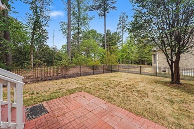Exceptional all-brick custom Toll Brothers home situated on a - photo 35