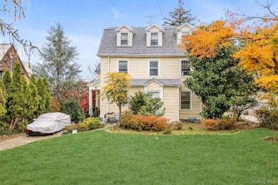 Nestled on a 13980sqft lot, this spacious single-family - photo 1