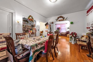 Nestled on a 13980sqft lot, this spacious single-family - photo 2