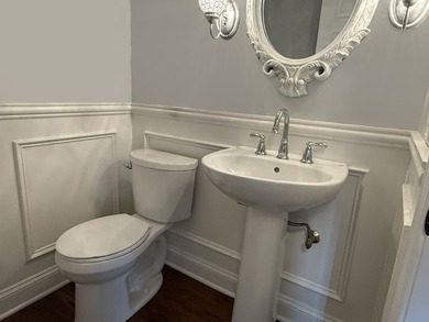 This Colonial style residence presents four bedrooms and two and - photo 5