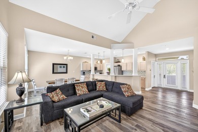 Immaculate and beautifully maintained, this fully furnished - photo 12