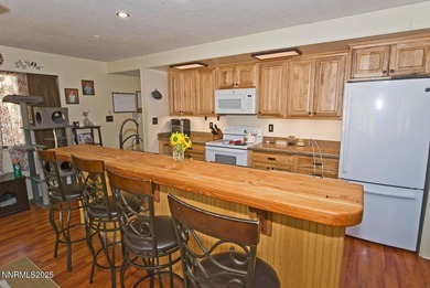This cozy and comfortable, recently updated home would make the - photo 14