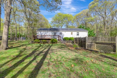 Welcome to this 3-bedroom, 2 bath ranch set on a shy acre (92) - photo 15
