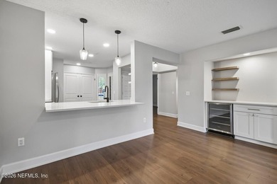 This beautifully renovated 2-bedroom, 2-bath ground-floor condo - photo 15