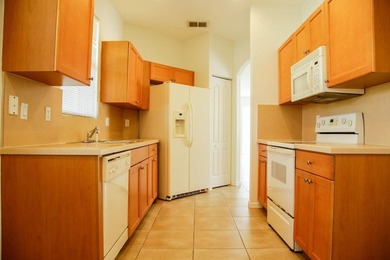 Lovely 3 bedroom 2 bath 2 car garage located in Heritage Oaks at - photo 6