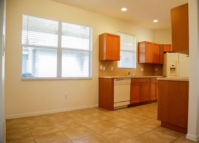 Lovely 3 bedroom 2 bath 2 car garage located in Heritage Oaks at - photo 7