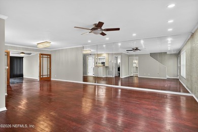 This beautiful spacious townhouse features hardwood floors - photo 1