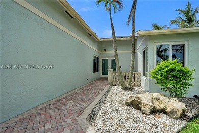 WARNING: You may never want to leave this backyard! Sunshine - photo 3