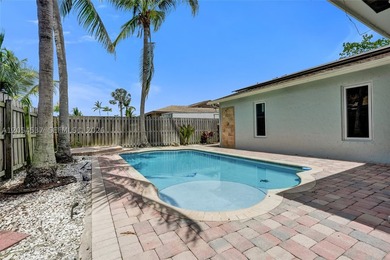 WARNING: You may never want to leave this backyard! Sunshine - photo 5