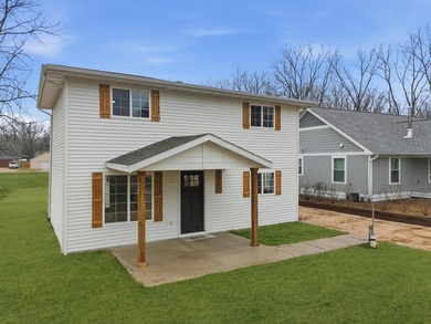 Lake Delavan Home For Sale in Delavan Wisconsin