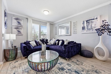 Welcome to this beautifully designed Captiva II floor plan in - photo 5