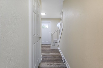 Nestled on a beautiful 1.1-acre lot in a peaceful country - photo 21