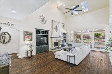 Showstopper! Entertain Friends and Family in this Rare Gem and - photo 5