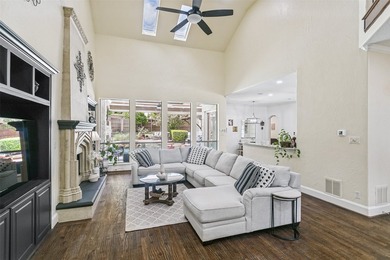Showstopper! Entertain Friends and Family in this Rare Gem and - photo 6