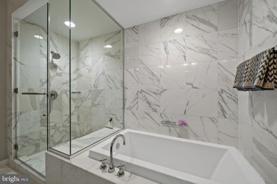 PARKING IS INCLUDED! PARKING VALUED OVER $100,000. FULLY - photo 26