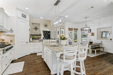 Showstopper! Entertain Friends and Family in this Rare Gem and - photo 10