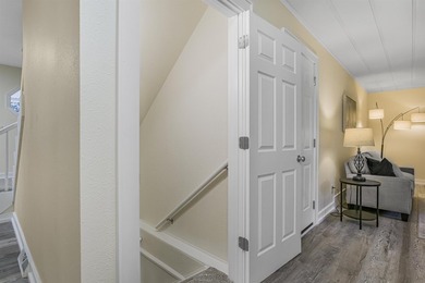 Nestled on a beautiful 1.1-acre lot in a peaceful country - photo 33