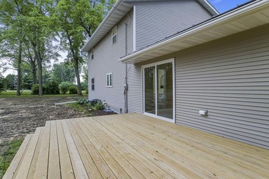 Nestled on a beautiful 1.1-acre lot in a peaceful country - photo 41