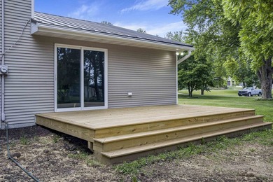 Nestled on a beautiful 1.1-acre lot in a peaceful country - photo 43