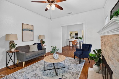 Fall in love with this charming Murray Hill bungalow - photo 6