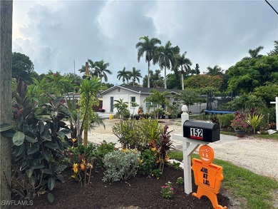 Caloosahatchee River Home For Sale in Fort Myers Florida