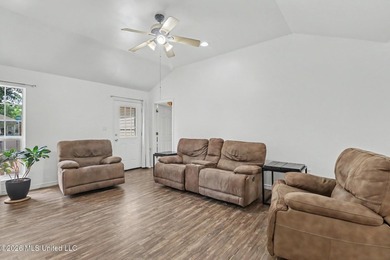 Pristine and move-in ready in the heart of Long Beach! Pride of - photo 5