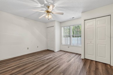 RARE OPPORTUNITY!! All-Brick Pool Home on 0.67 Acre lot with NO - photo 13