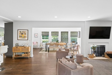 Experience the perfect blend of modern style and coastal - photo 13