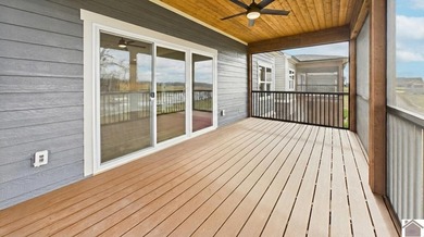 Welcome to your dream waterfront villa at 362 Moon Bay, Kuttawa - photo 15