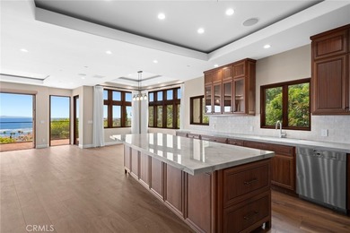 Experience panoramic views of Emerald Bay, the Pacific Ocean - photo 6