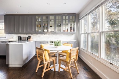 Experience the perfect blend of modern style and coastal - photo 16