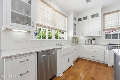 Beautifully renovated 2-story home near San Marco & just a short - photo 23