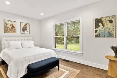 Experience the perfect blend of modern style and coastal - photo 25
