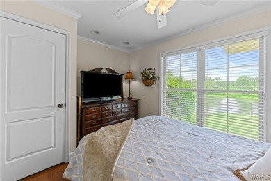 Enjoy the ultimate lakefront lifestyle, fully furnished and - photo 26