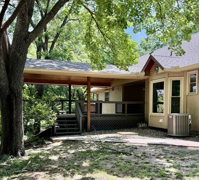 If you've been searching for a home that feels like a retreat - photo 28