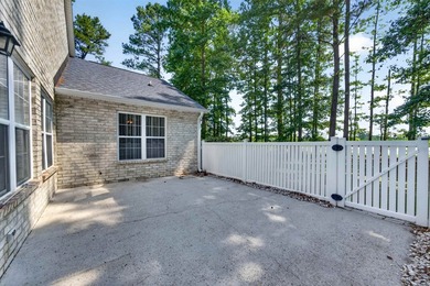 RARE OPPORTUNITY!! All-Brick Pool Home on 0.67 Acre lot with NO - photo 36