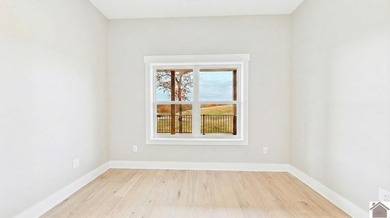 Welcome to your dream waterfront villa at 362 Moon Bay, Kuttawa - photo 37