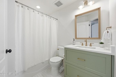 Beautifully renovated 2-story home near San Marco & just a short - photo 47