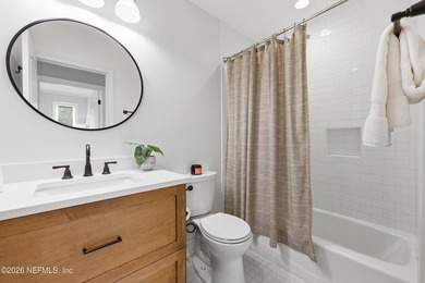 Beautifully renovated 2-story home near San Marco & just a short - photo 50