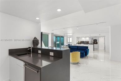 Luxury combined Miami Beach penthouse (PH06/08) offering 2,244 - photo 9
