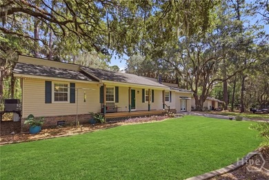 Hidden Gem! Burnside Island Living with secluded privacy! This - photo 1