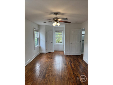 This beautifully updated 2 or 3-bedroom, 1 bathroom home is a - photo 6