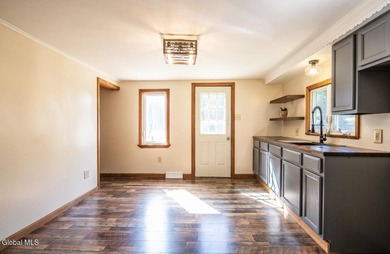 Cozy Adirondack ranch with Lake access, through Day Private - photo 13