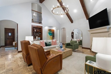 This is the home you've been waiting for. Located in the - photo 15
