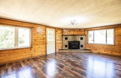 Cozy Adirondack ranch with Lake access, through Day Private - photo 17