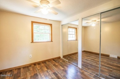 Cozy Adirondack ranch with Lake access, through Day Private - photo 21