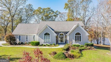 Lake Home For Sale in Fayetteville, Georgia