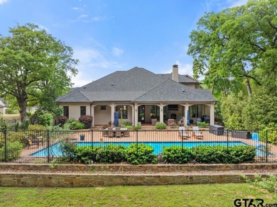 This is the home you've been waiting for. Located in the - photo 37