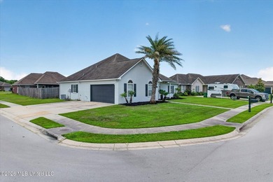 Welcome home!! This spacious 3bed 2 bath split plan in St Martin - photo 37